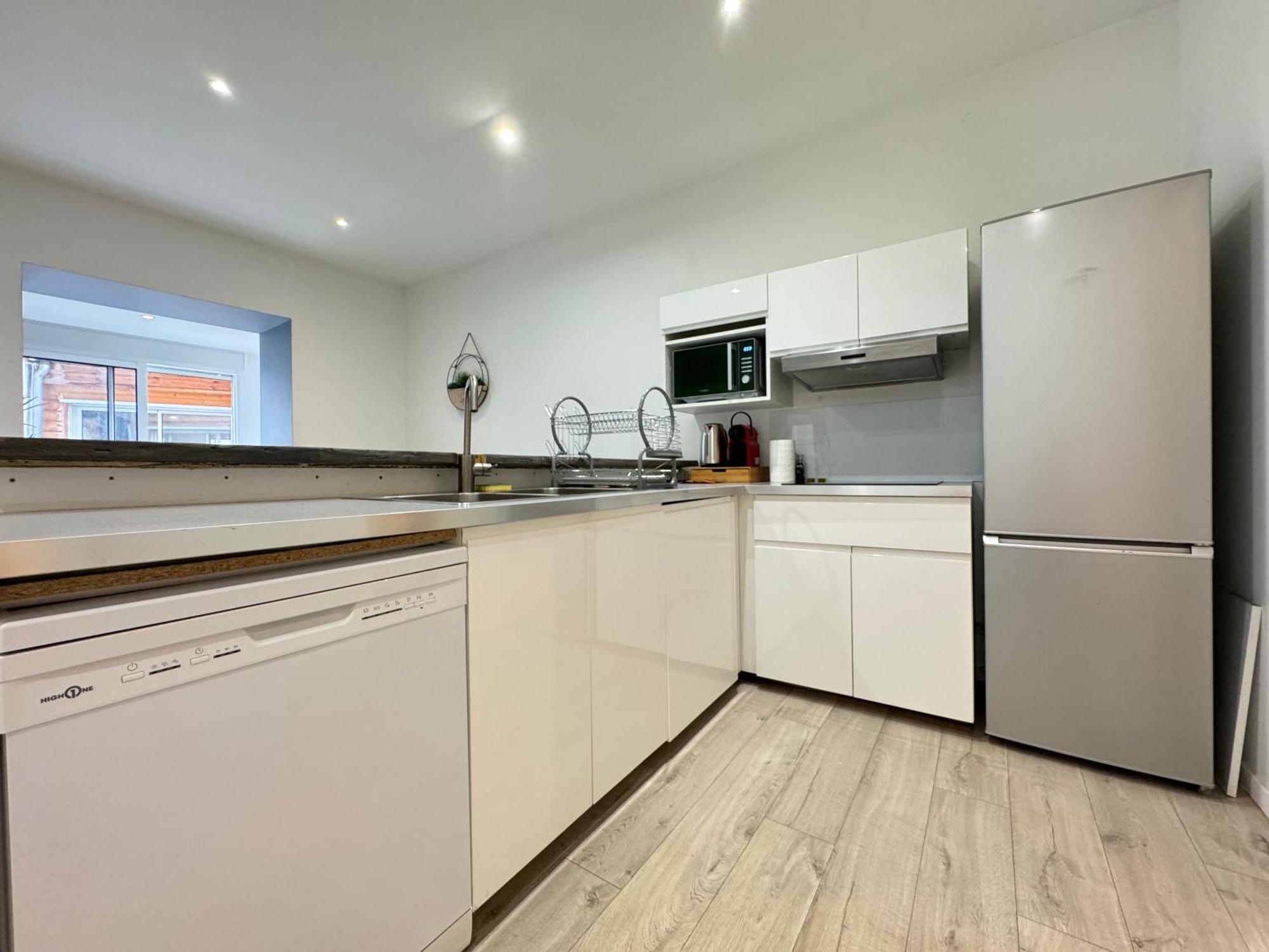 Tour D'Auvergne - Appartements En Plein Centre Ville, Proche De La Cathedrale Et De La Place De Jaude Clermont-Ferrand Buitenkant foto