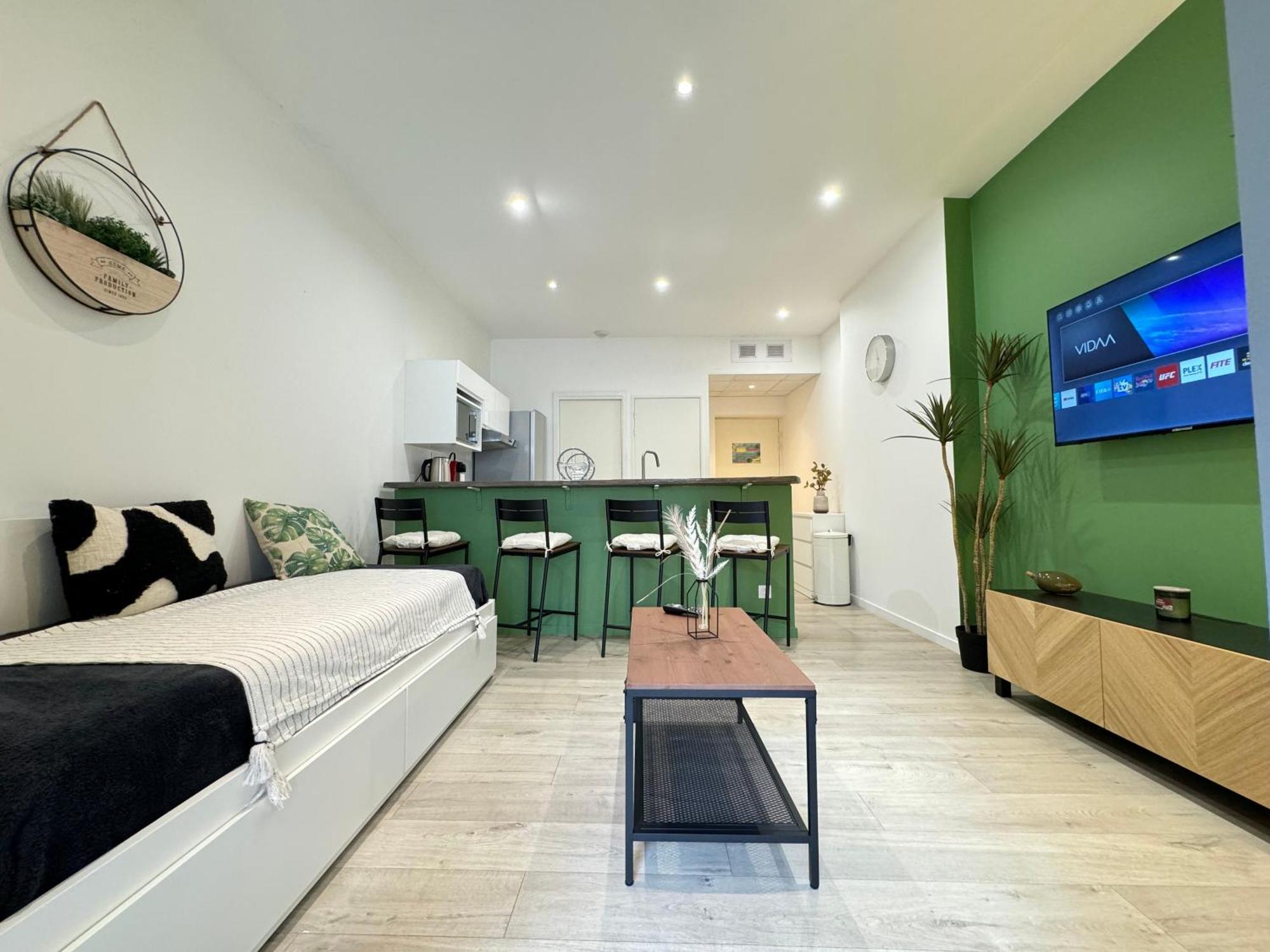 Tour D'Auvergne - Appartements En Plein Centre Ville, Proche De La Cathedrale Et De La Place De Jaude Clermont-Ferrand Buitenkant foto